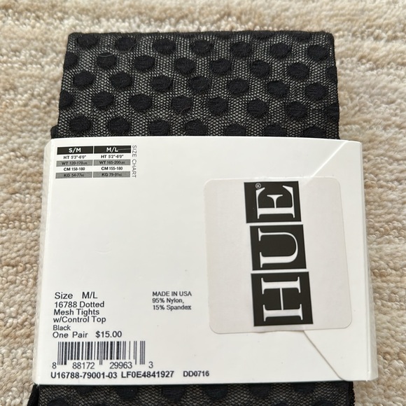 Hue Black Tights Dotted Mesh Control Top Style 16788 Size M/L - Picture 3 of 6